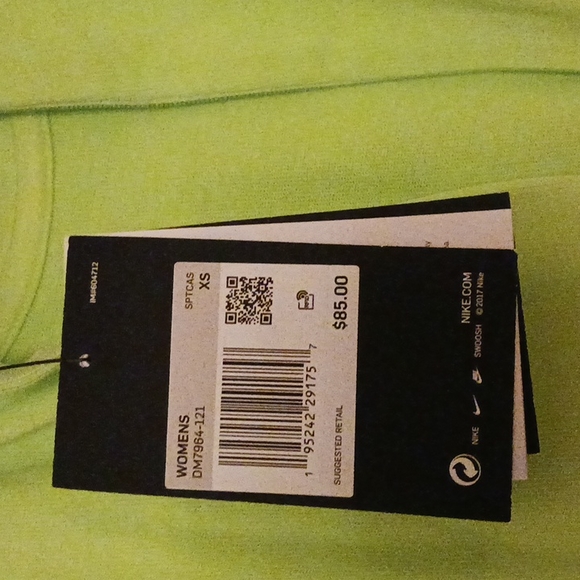 Nike jumpsuit - Picture 6 of 6